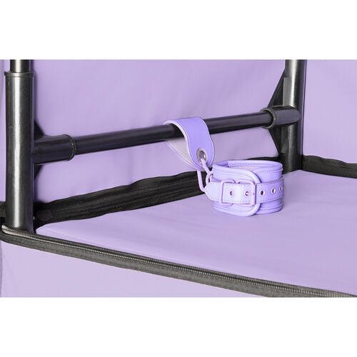 Secret Dome Kink Club – Bukkake Kabine Purple